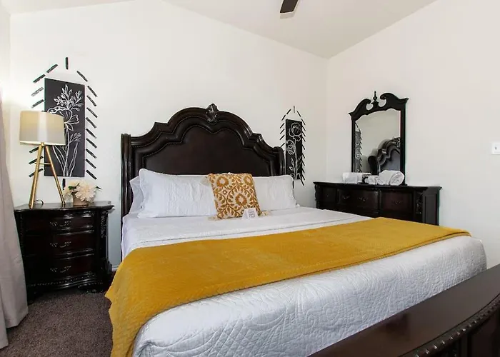 Zroyal 2br Near Cavazos - Ideal For Tdy, Travel Nurses, Contractors & Extended Apartment *
