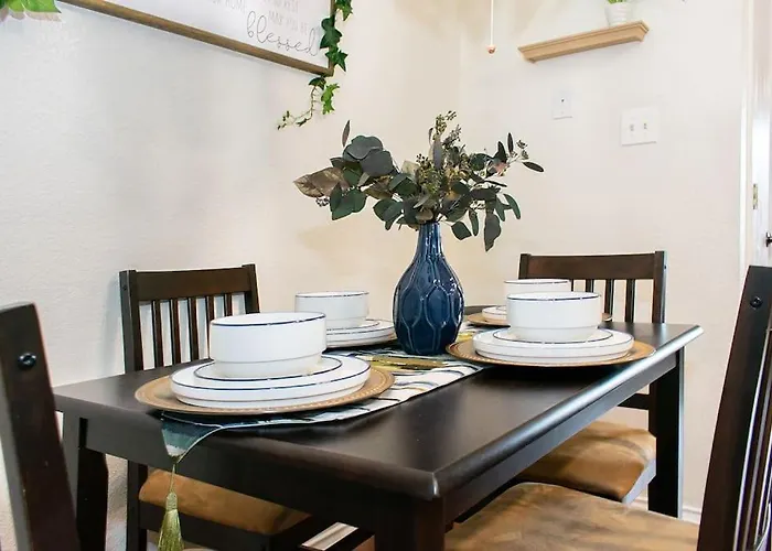 Apartment Zroyal 2br Near Cavazos - Ideal For Tdy, Travel Nurses, Contractors & Extended Killeen